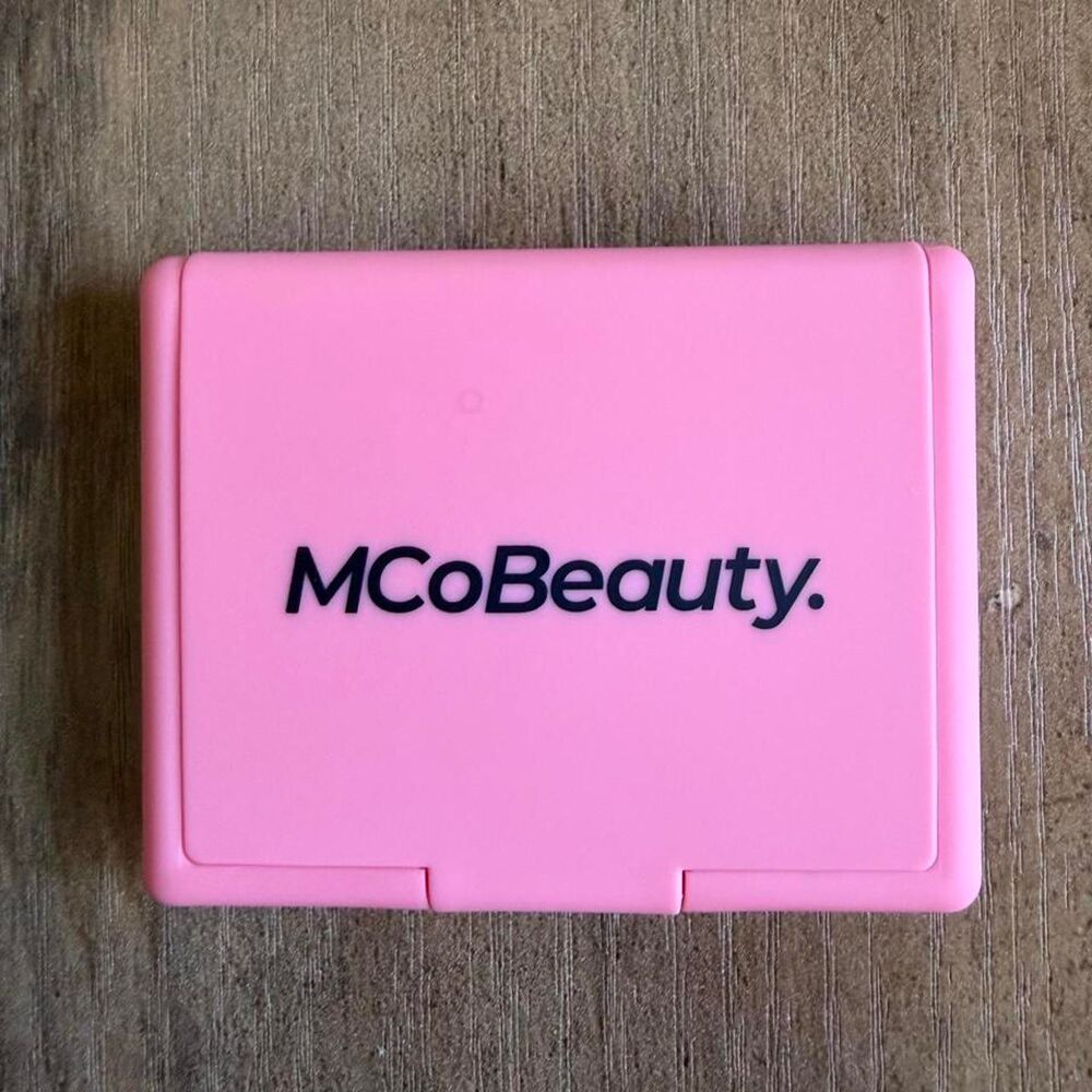 MCoBeauty Soft Touch Powder Blush Passion - Peachy Pink Makeup